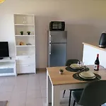 Le Cocon De Marie,Piscine, Balcon, Parking Gratuit, Baignoire