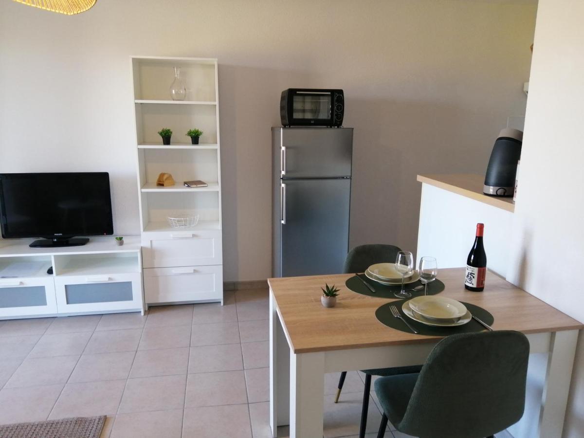 Apartamento Le Cocon De Marie,piscine, Balcon, Parking Gratuit, Baignoire *
